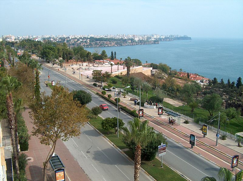 antalya konyaalti beach road